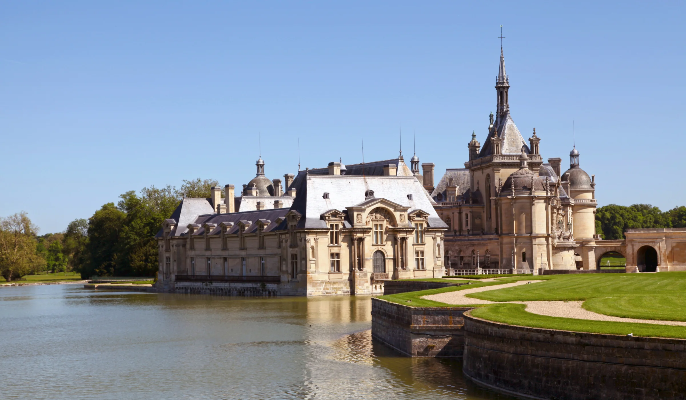Château de Chantilly et ses douves