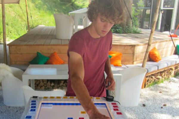 DJ Live Machine teambuilding animation musicale mash machine