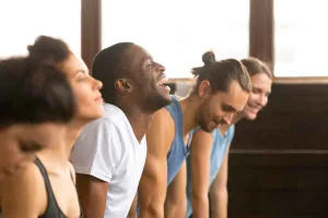 Cours de Yoga du rire en entreprise